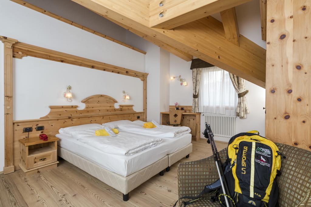 Wellness Hotel Lupo Bianco Канацеи Номер фото