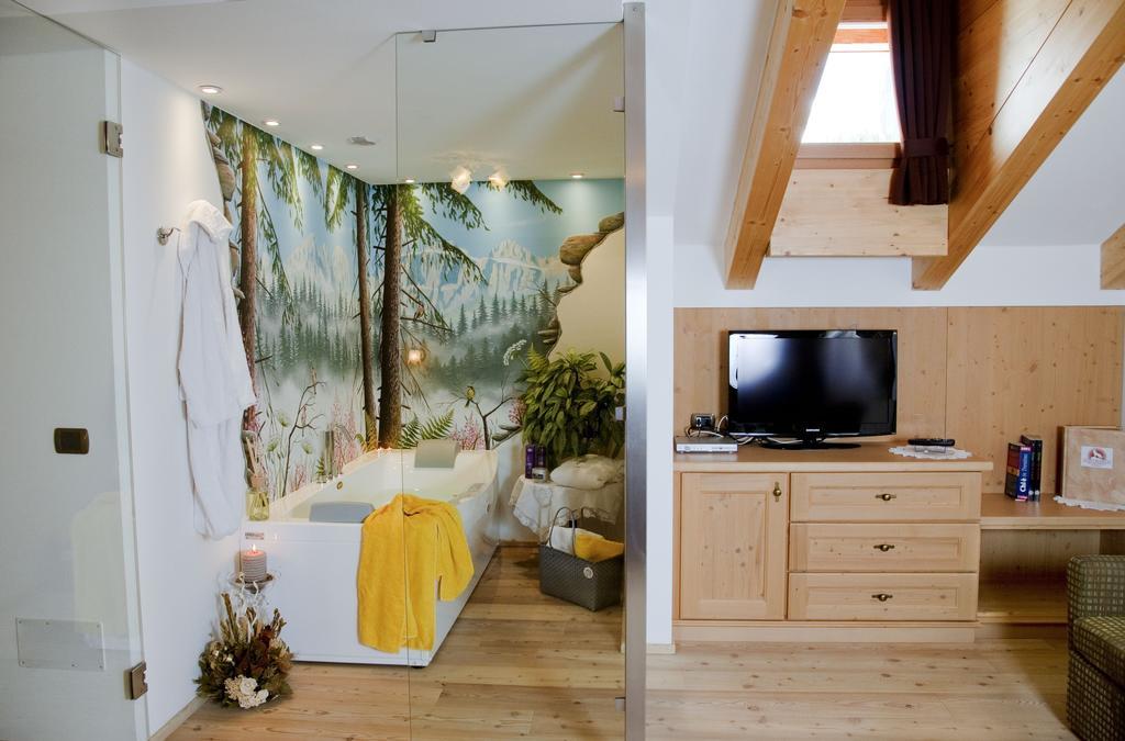 Wellness Hotel Lupo Bianco Канацеи Номер фото